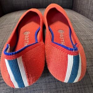 Rothy’s The Flat – Persimmon Marine – Size 9 – Orange/Navy Heel Stripe